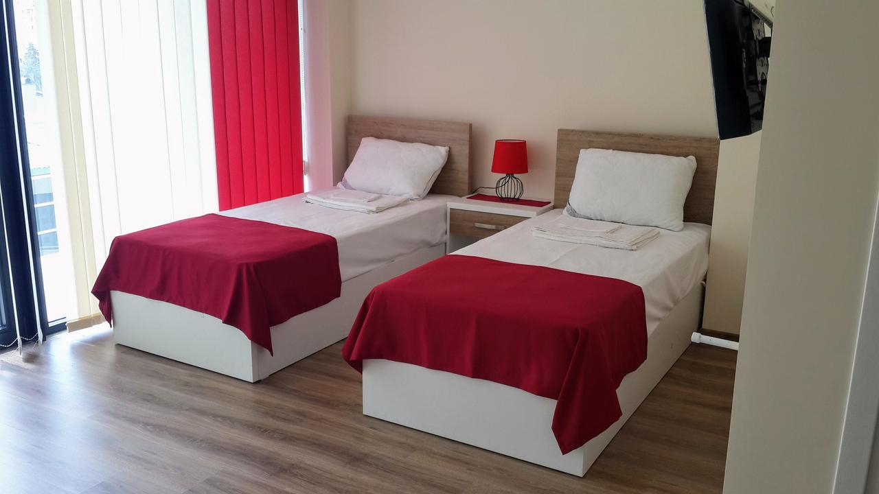Blossom Hotel Batumi Eksteriør billede