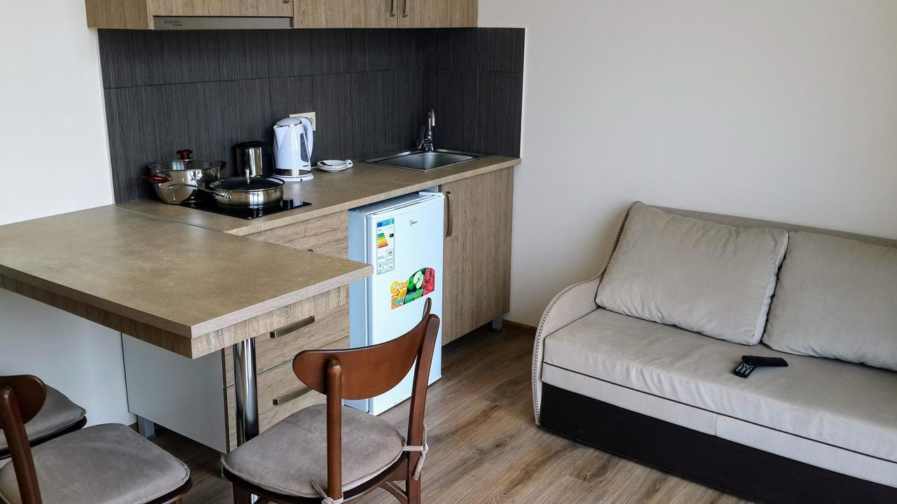 Blossom Hotel Batumi Eksteriør billede