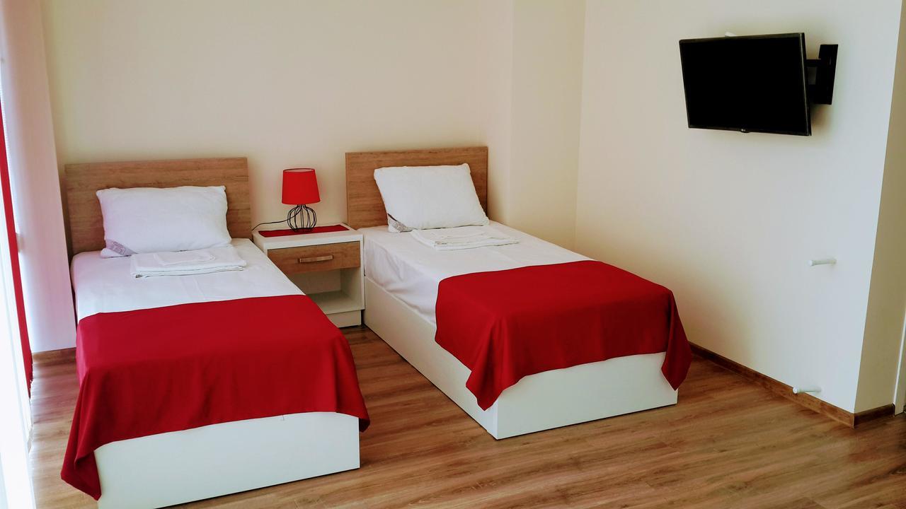 Blossom Hotel Batumi Eksteriør billede