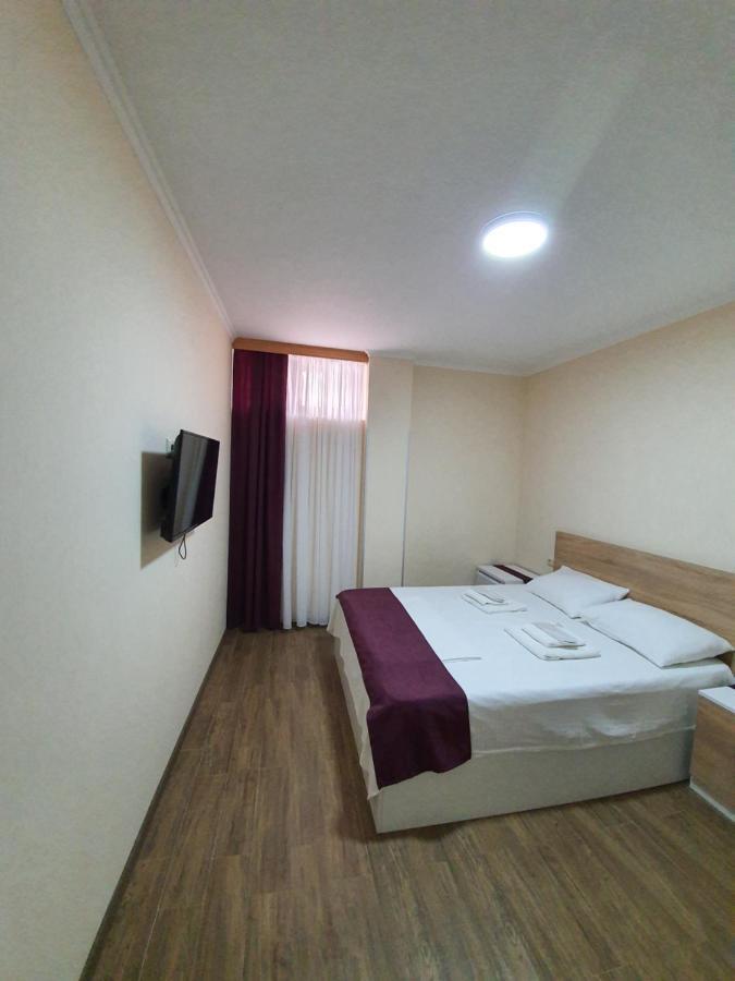 Blossom Hotel Batumi Eksteriør billede