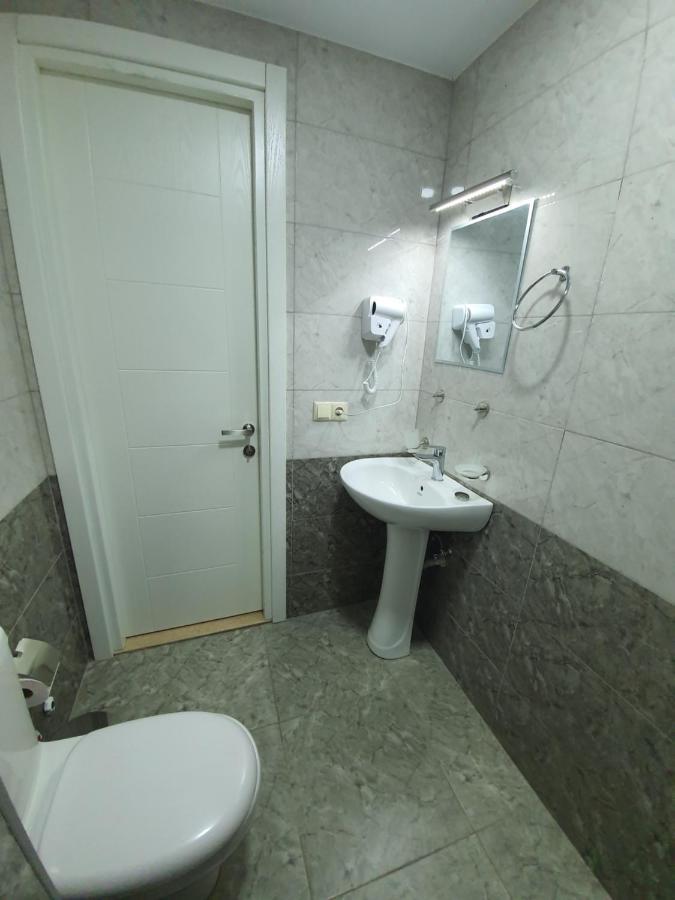 Blossom Hotel Batumi Eksteriør billede