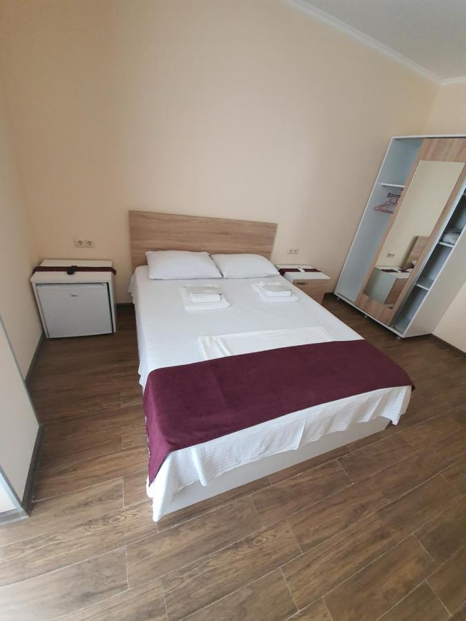 Blossom Hotel Batumi Eksteriør billede