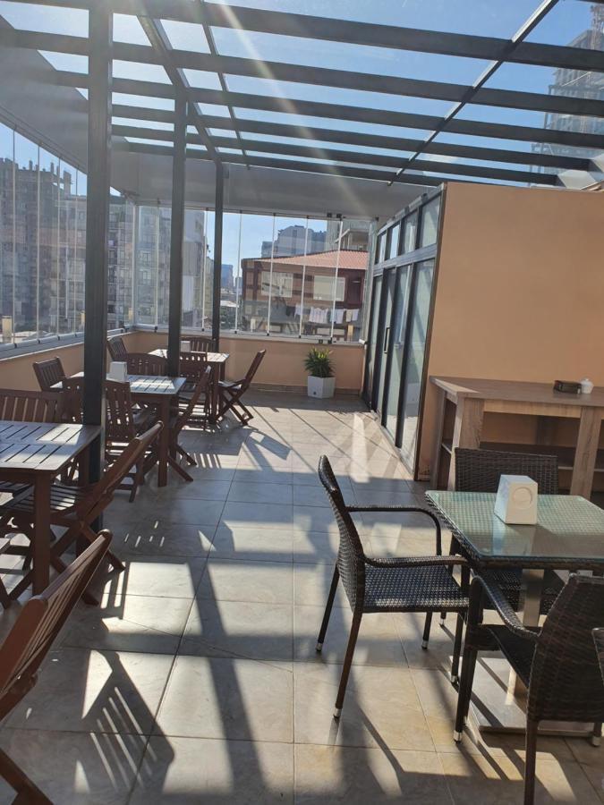 Blossom Hotel Batumi Eksteriør billede