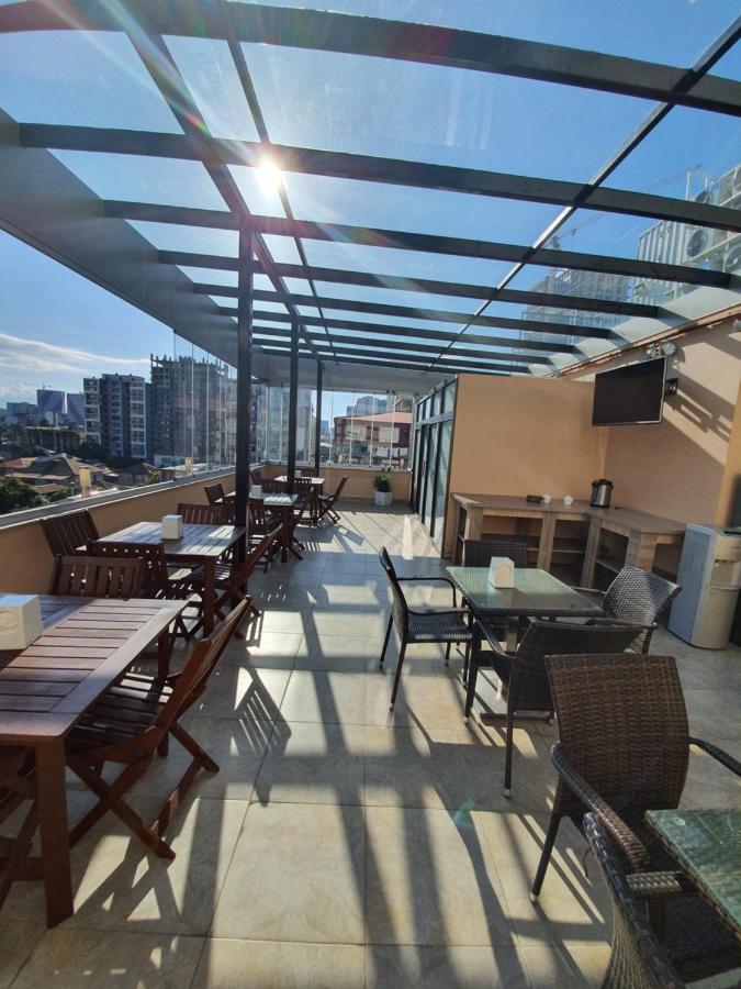 Blossom Hotel Batumi Eksteriør billede