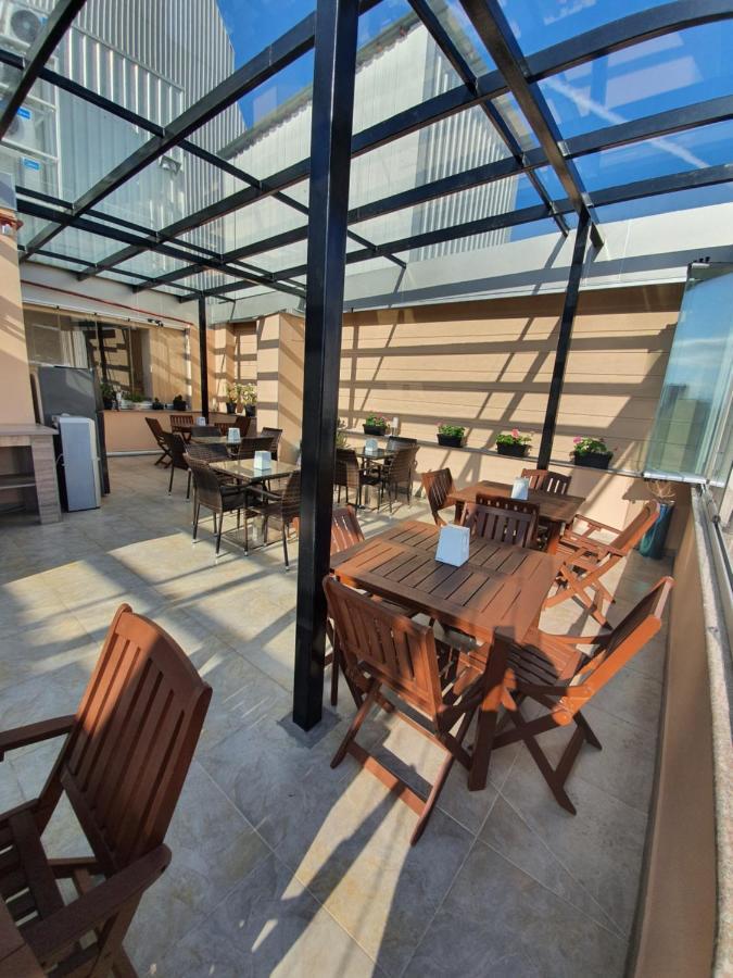 Blossom Hotel Batumi Eksteriør billede